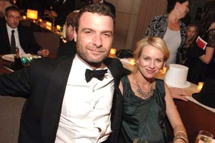 Sons put marriage pressure on Naomi Watts, Liev Schreiber