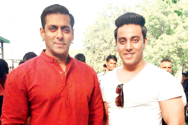 Najeem Khan (right) with Salman Khan