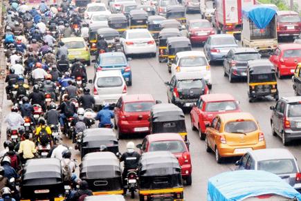 Mumbai: Cops to take residents' help to address traffic woes