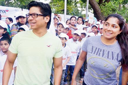 Govinda, Shaan participate in walkathon in Mumbai