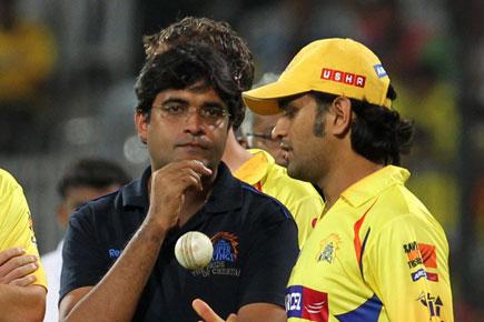 IPL spot-fixing: Dhoni's stand on Meiyappan contradicted by Mudgal report