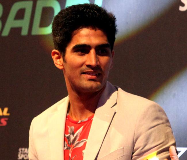 Vijender Singh was at the PKL final yesterday