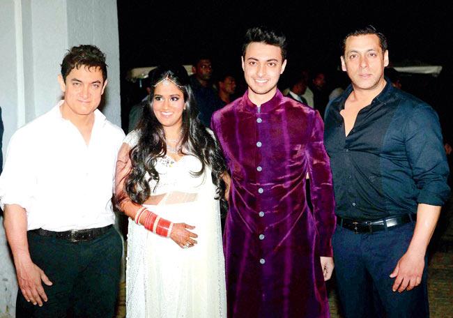 Aamir Khan, Arpita Khan, Aayush Sharma and Salman Khan  