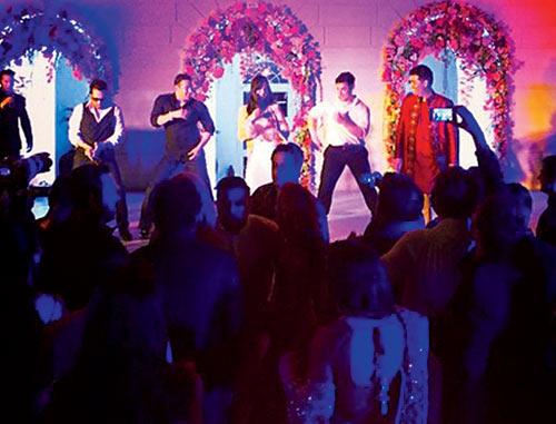 From left: Mika Singh, Salman Khan, Katrina Kaif and Aamir Khan get on the dance floor