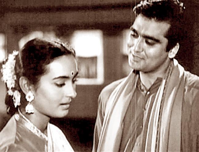 Nutan and Sunil Dutt in the film, Sujata, that is based on a Bengali short story