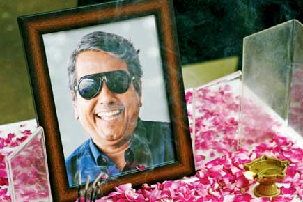 Rich tributes paid to late sports journalist CP Sant
