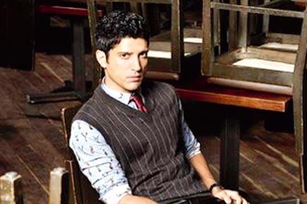 Farhan Akhtar undergoes vigorous training for 'Wazir'