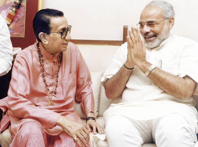 Bal Thackeray with Narendra Modi at Matoshree in 2003, a year after the Godhra riots. File pic