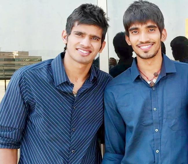K Nanda Gopal (left) with his younger brother Srikanth