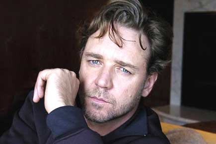 Russell Crowe in talks for James Franco's film