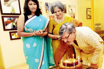 Veteran actor Amol Palekar celebrates his 70th birthday in Worli