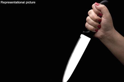 Mumbai crime: Eunuch stabs cheating lover, tells cops goons did it