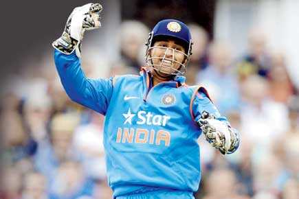 Ind vs Eng ODIs: MS Dhoni lauds 'fantastic' Team India
