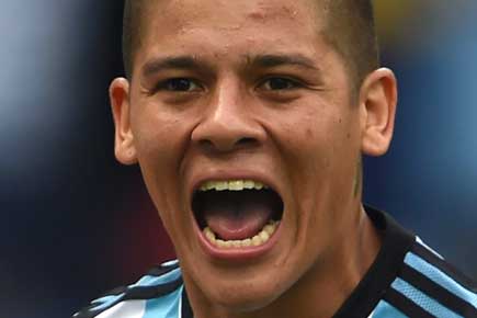 EPL: Manchester United's new recruit Marcos Rojo receives work visa