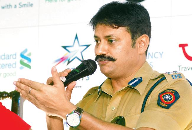 ACP (South Region) Krishna Prakash (in pic) said that API Yede’s cellphone and ID card had fallen from his pocket. The team found the items at the hotel during investigation. File pic