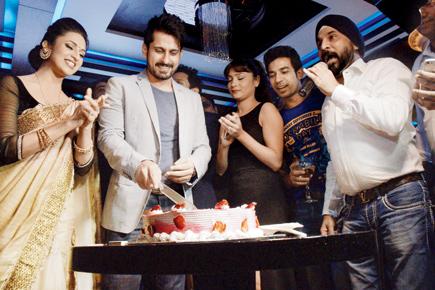 Telly actor Amit Sarin celebrates his birthday at BCL team's jersey launch