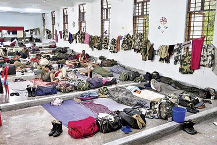 BSF jawans made to sleep on floor in mosquito-infested Mumbai school