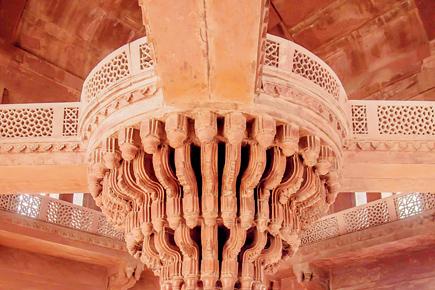 Photo book: Fatehpur Sikri - A city unto itself