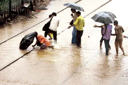 Mumbai: BMC, Railways point fingers over flooded tracks