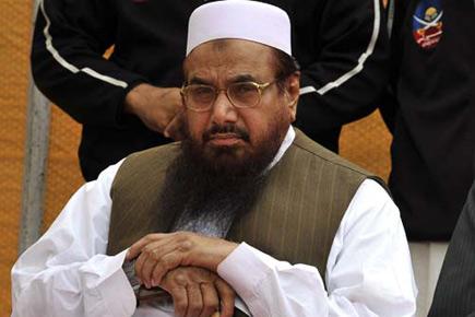 No case against JuD chief Hafiz Saeed, he can roam around freely: Pak envoy