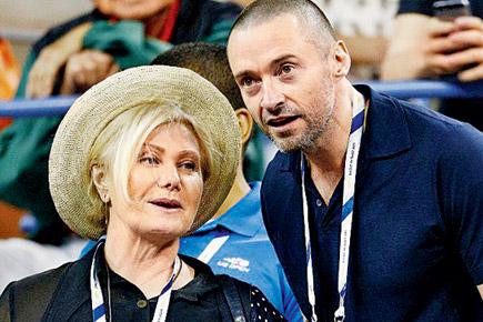 Hugh Jackman and wife get lovey-dovey during US Open match