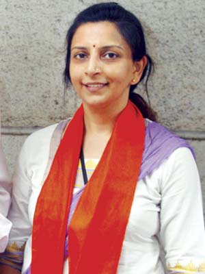 Independent Jyoti Alavani