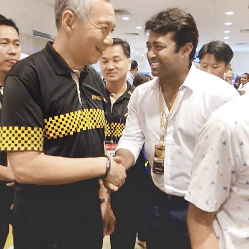 Leander Paes with Singapore Prime Minister Lee Hsien Loong