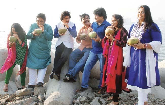 Coconut water. Pankaj Udhas (third from l) with young singers