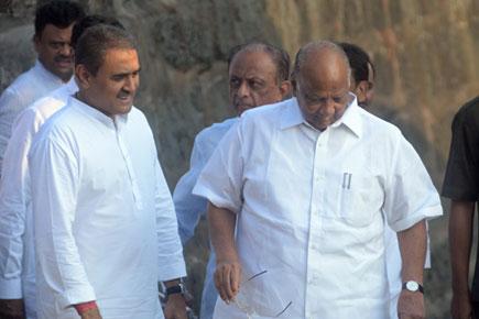 Be ready to face snap polls in Maharashtra: Sharad Pawar tells NCP