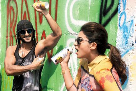 Ranveer and Parineeti paint the town red
