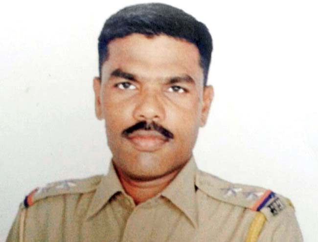 Cops said Police Sub-inspector Sanjay Chavan was angry with the negative mark his senior had given on his progress sheet