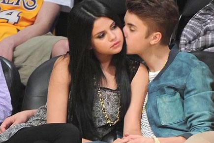 Selena Gomez 'teases' Justin Bieber with new song