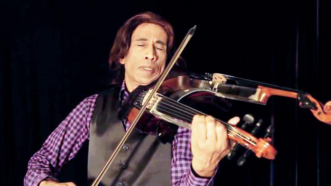 Shenkar in full flow with the double violin