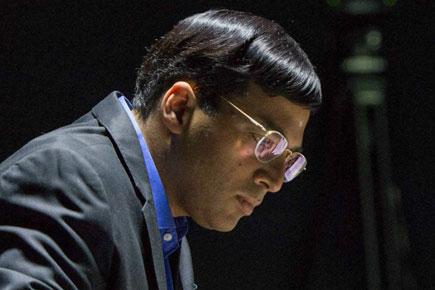 Viswanathan Anand squares up with resounding win over Magnus Carlsen
