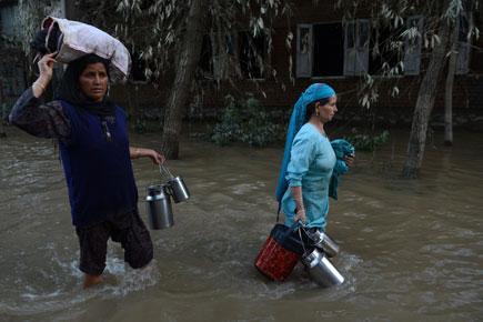 J&K floods: Burglars having a field day in Srinagar