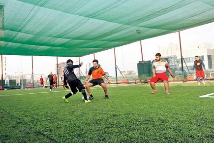 Top venues to play football indoors in Mumbai