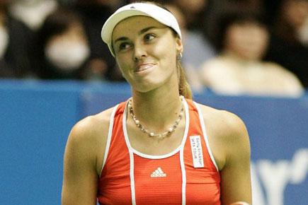 US Open: Did Martina Hingis smell someone smoking pot?