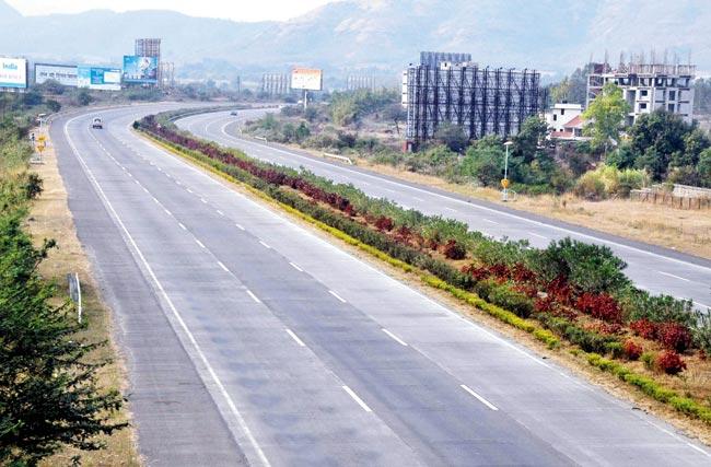 Mumbai Pune Expressway