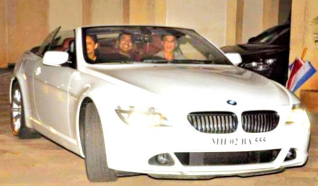 SRK owns an impressive line-up of cars and all of them have the same number, 555