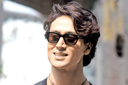 Tiger Shroff works out even when unwell