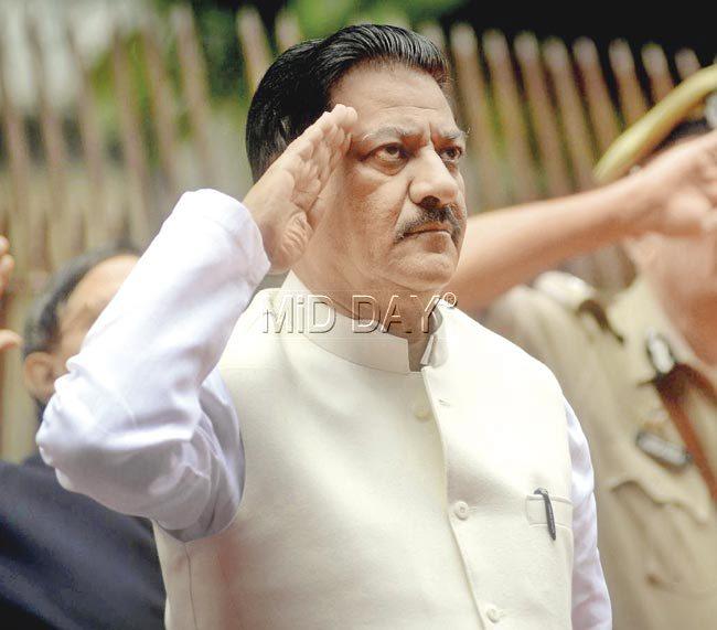 CM Prithviraj Chavan at the flag-hoisting ceremony at Mantralaya on Independence Day. Rs 42 crore for the campaign promoting the Congress-NCP government has already been released to the DGIPR, the publicity department he heads. Pic/Bipin Kokate