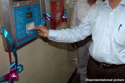 Indian Railways to introduce smart card for long, short-distance trains