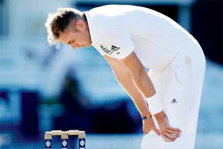 Stuart Broad to undergo knee surgery in Sepetmber, to be out of action for 14 weeks