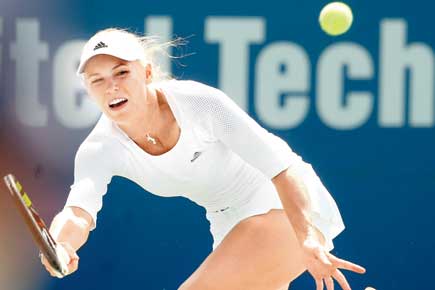 Caroline Wozniacki sent packing from Connecticut Open