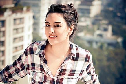 Why is Sonakshi Sinha upset with 'Lingaa' unit members?