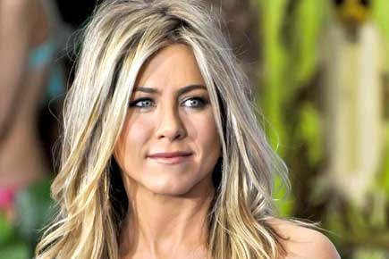 Jennifer Aniston dropping weight before her wedding? 