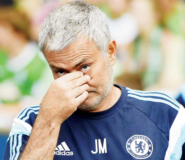 Jose Mourinho reacts during Chelsea