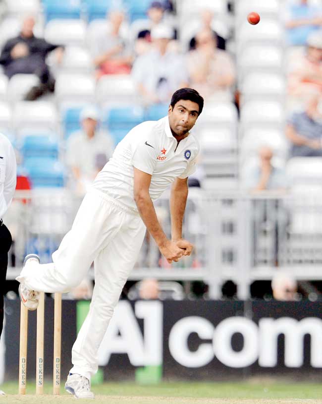 Ravichandran Ashwin bowls during the warm-up match against Derbyshire last month. Pics/Getty Images