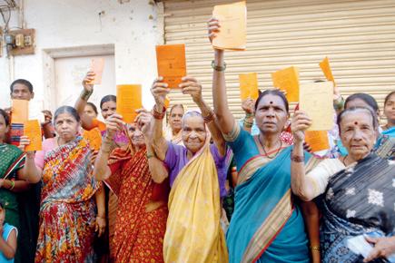 Food and Supply dept distributes 3,000 new ration cards to Pune residents