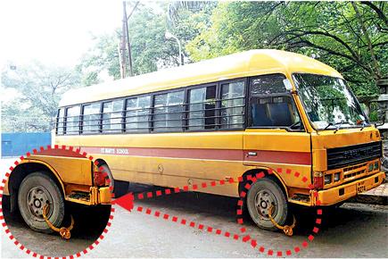 Bus drivers go on flash strike in Pune, leave 3,000 students stranded